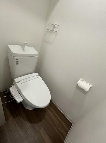 トイレ　温水洗浄便座付トイレ☆