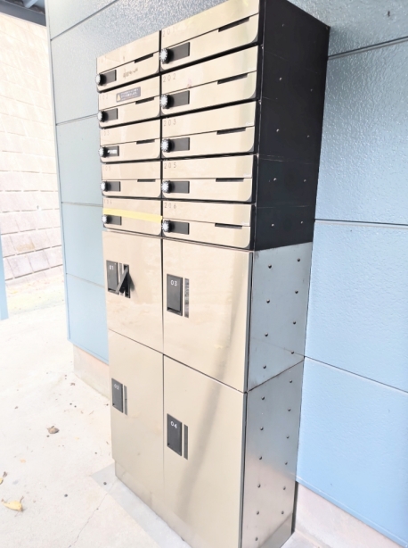 エントランス　あると便利な宅配BOX☆