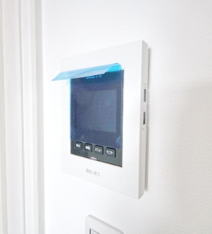 セキュリティ　安心のモニター付インターホン☆