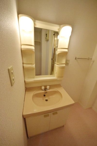 洗面設備　～独立洗面台～