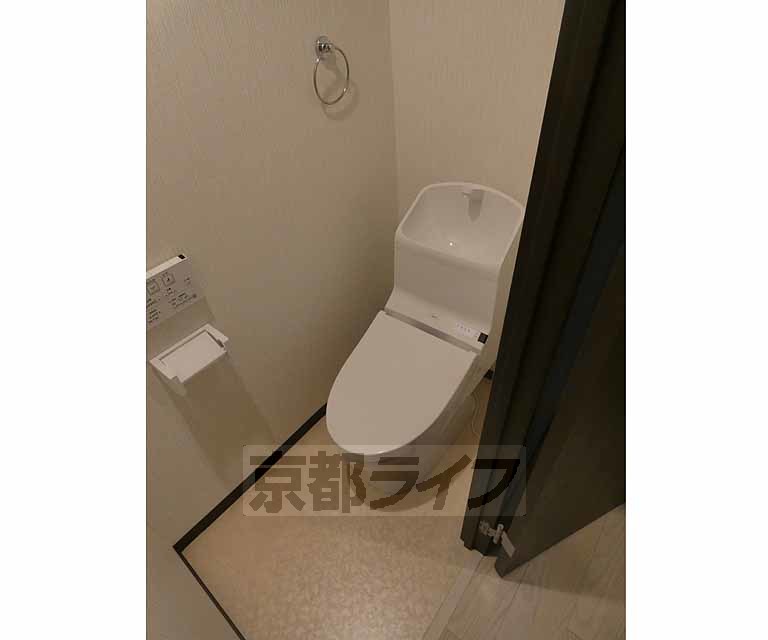 トイレ　ウォシュレット付きです！