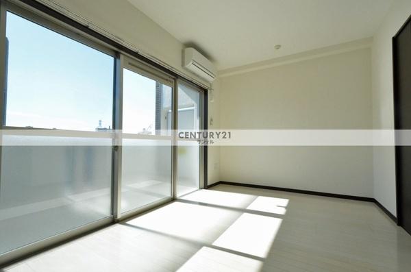 居室・リビング　同間取り別室