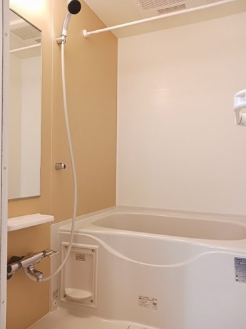 バス・シャワールーム　日々の疲れを癒すお風呂付です