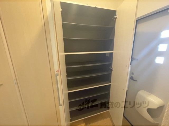 収納　下駄箱