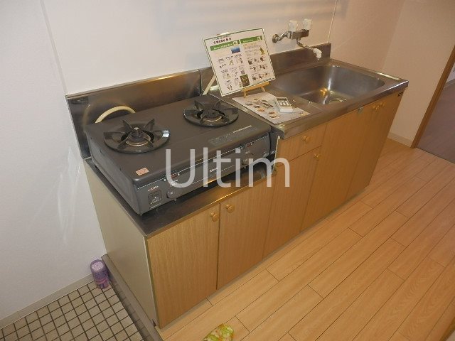 キッチン　別部屋のお写真です。ご参考までに！