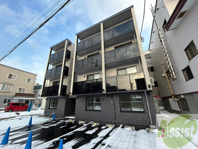 建物外観　札幌市東区北１３条東「ＫＯＫＯＭＯ北１３条」