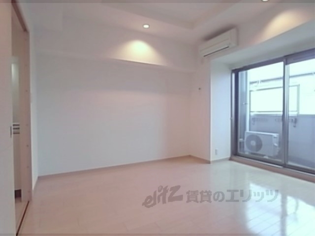 居室・リビング　洋室