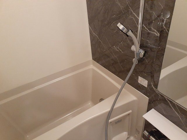 バス・シャワールーム　追焚つき風呂