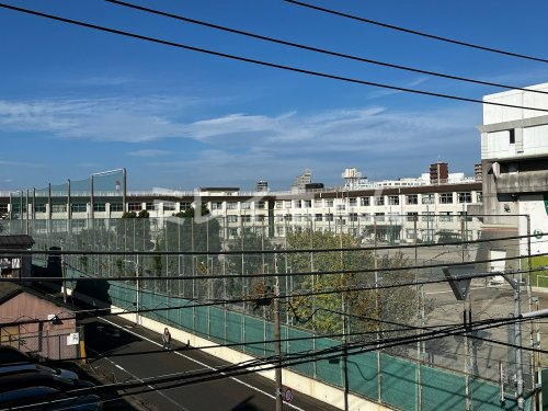 中学校　大田区立蓮沼中学校（中学校）まで428m