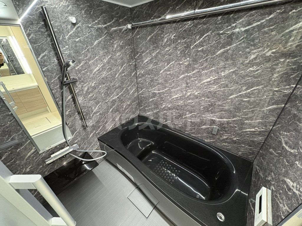 バス・シャワールーム　バルコニー