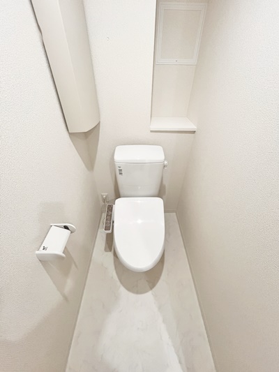 トイレ　「b’CASA王子II」