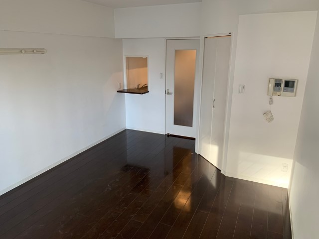 居室・リビング　別号室の写真