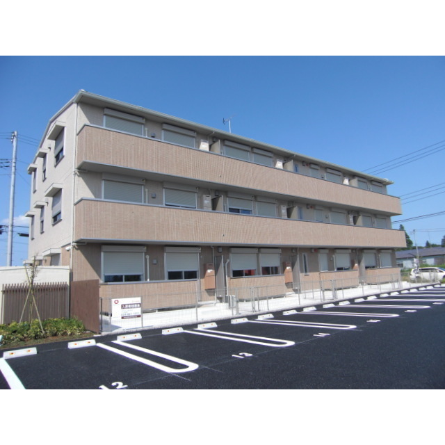 建物外観　（Ｂ棟の外観）