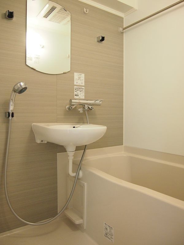 バス・シャワールーム　ルーブル西早稲田弐番館　豊島区高田２