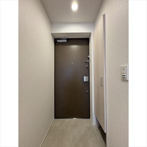 ドゥーエ尾久の玄関写真