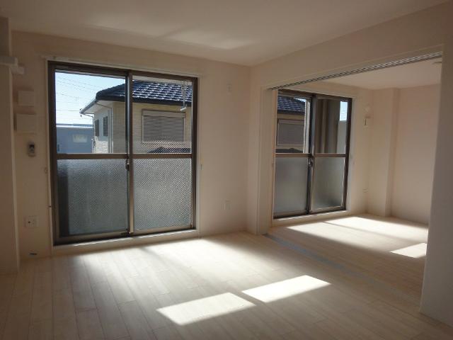 居室・リビング　リビング