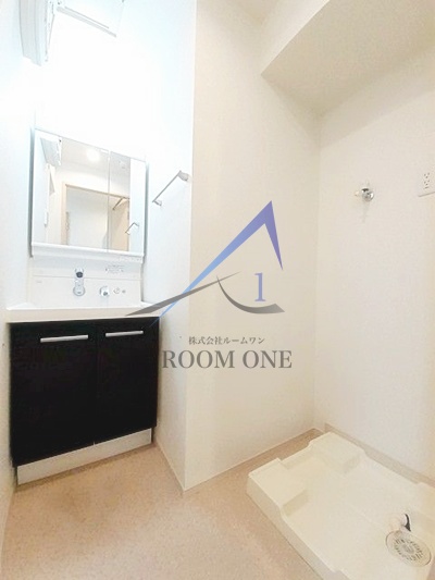 洗面設備　洗面台です。