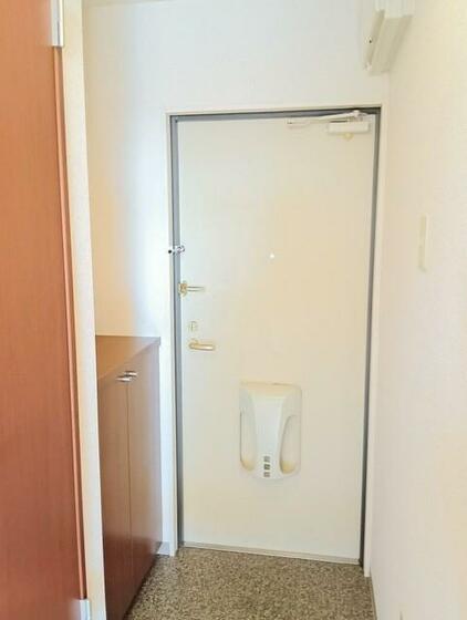 玄関　６０２代用