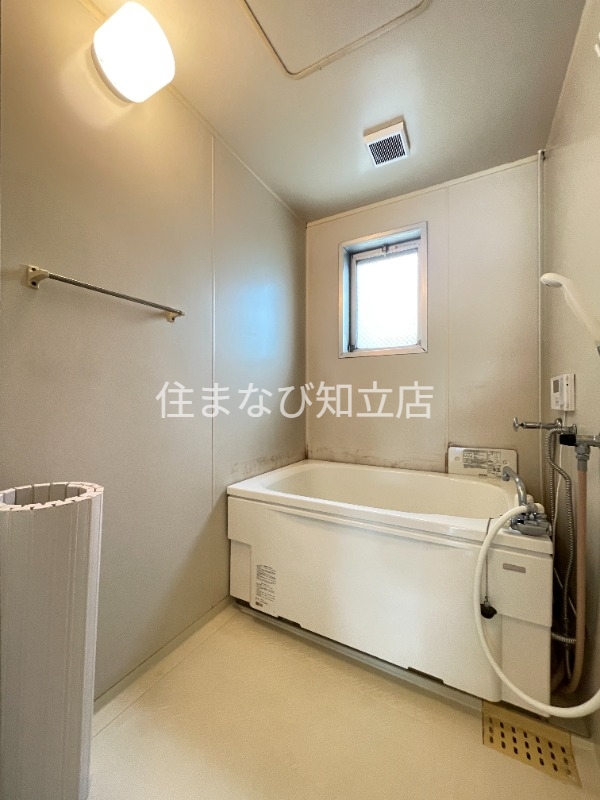 バス・シャワールーム　同型別部屋写真