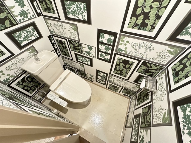 トイレ　別部屋参考写真です