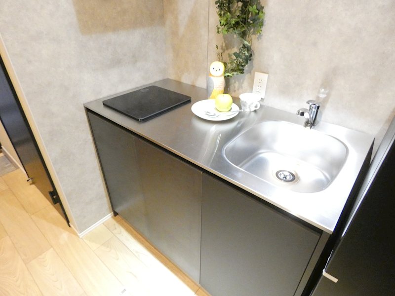 キッチン　※写真は102号室です。