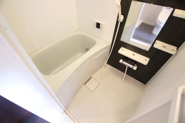 バス・シャワールーム　※別室の参考写真の為、現況優先です。