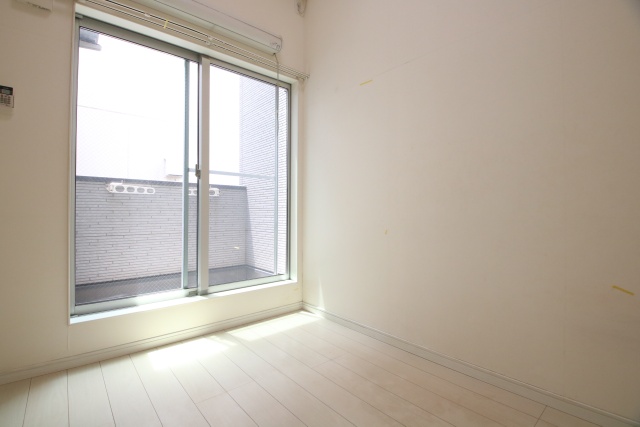 居室・リビング　※別室の参考写真の為、現況優先です。