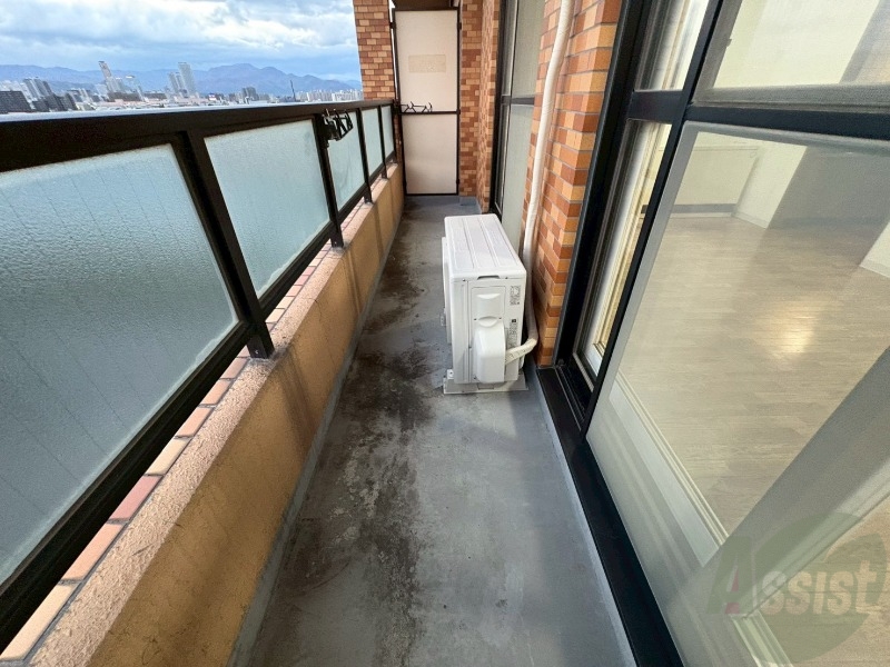 バルコニー　バルコニーが付いていますので一息ついてみてはいかがですか。