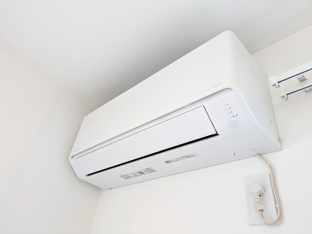 その他設備　エアコン４基あります