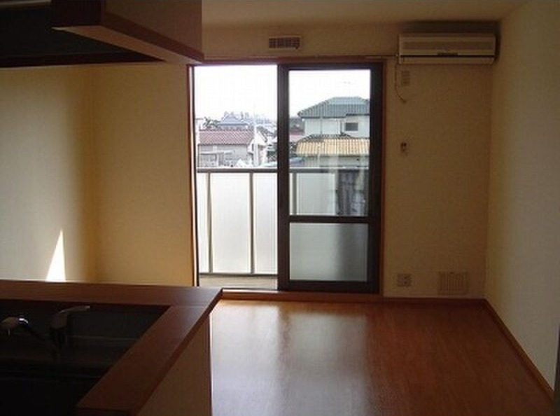 居室・リビング　図面と現状に相違がある場合には現状を優先