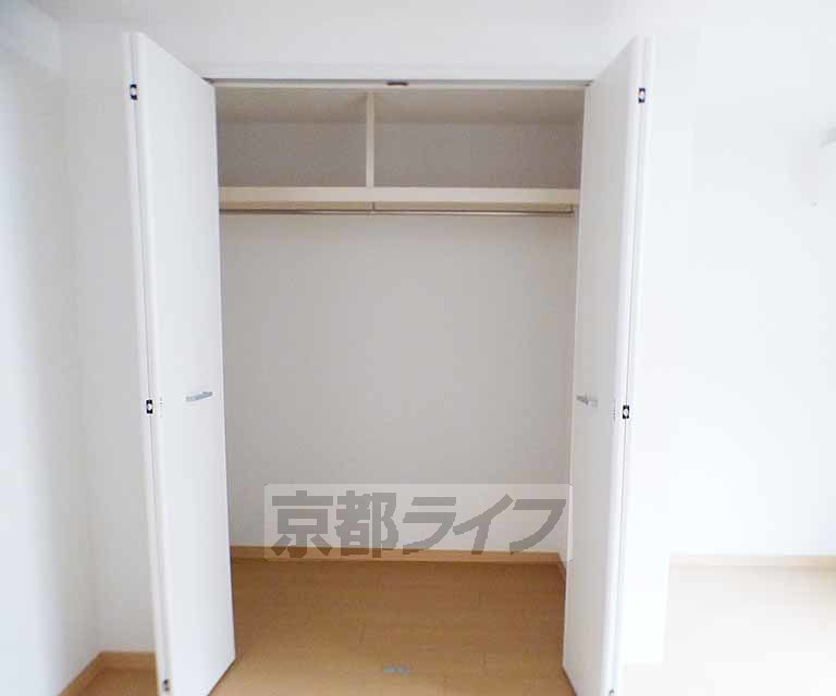 収納　新築物件で何もかもとてもきれいです
