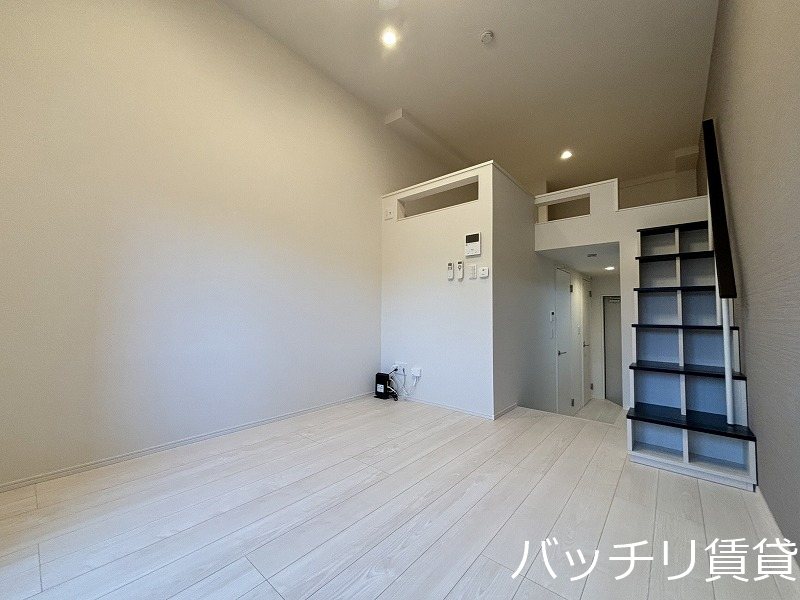 居室・リビング　画像は同型タイプの為、現状を優先致します。