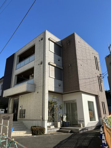 建物外観　積水ハウス施工の賃貸住宅シャーメゾン！