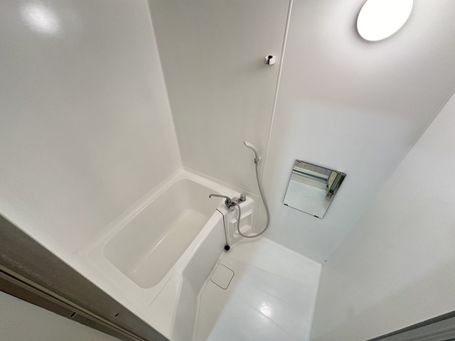 バス・シャワールーム　別部屋参考写真です