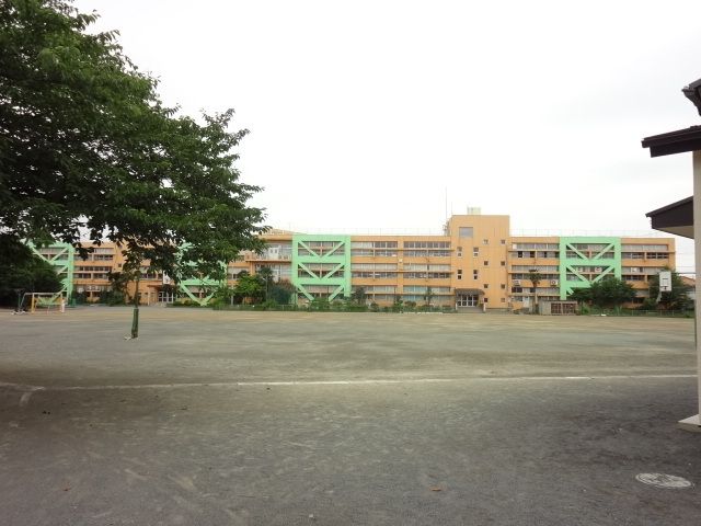 小学校　日野市立日野第一小学校（小学校）まで343m