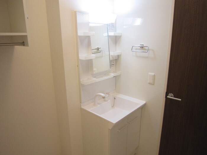 洗面設備　洗髪洗面化粧台