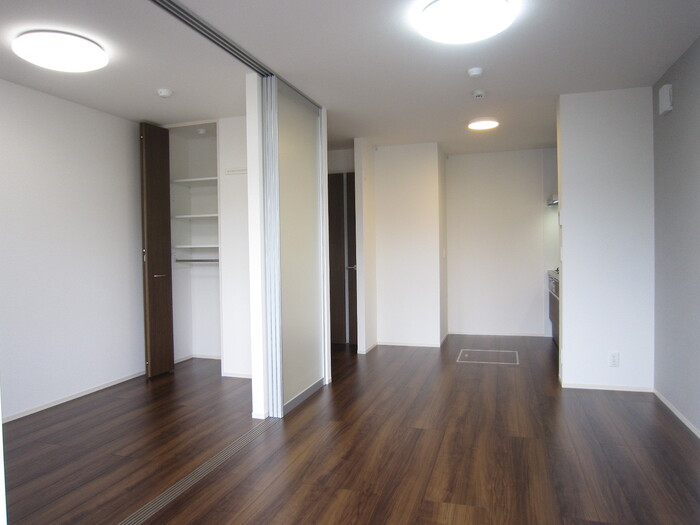 居室・リビング　ＬＤＫ（照明エアコン付き）