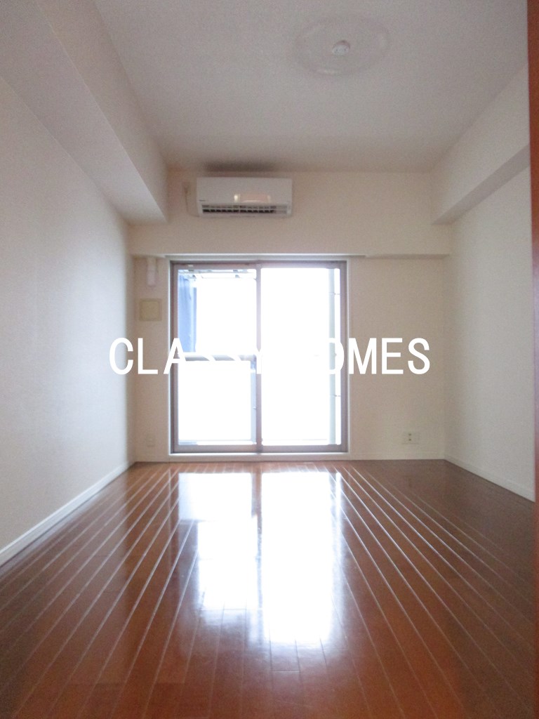 居室・リビング　2006年竣工　シャリオ本芝：居室