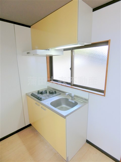 キッチン　2口ガスシステムキッチン