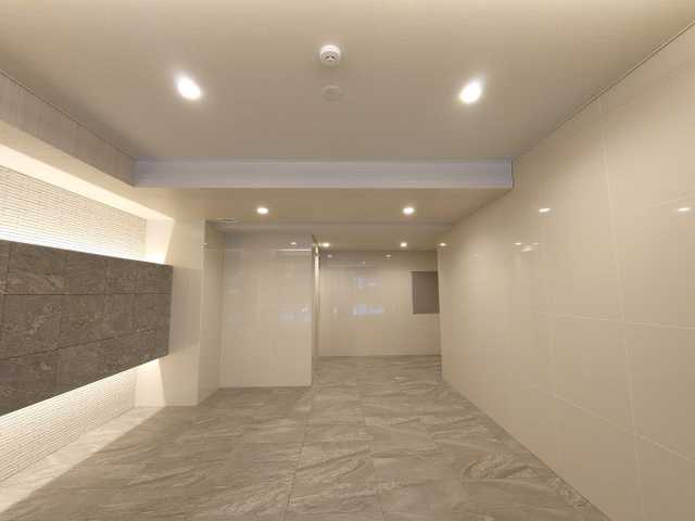 ロビー　リライフ浅草店