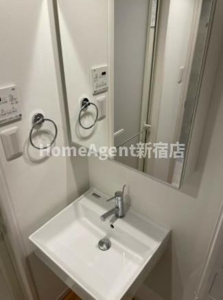 洗面設備　同仕様写真