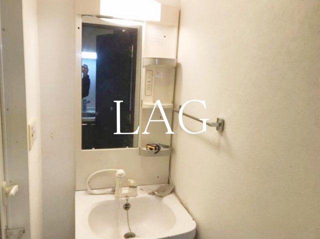 洗面設備　洗面台です。