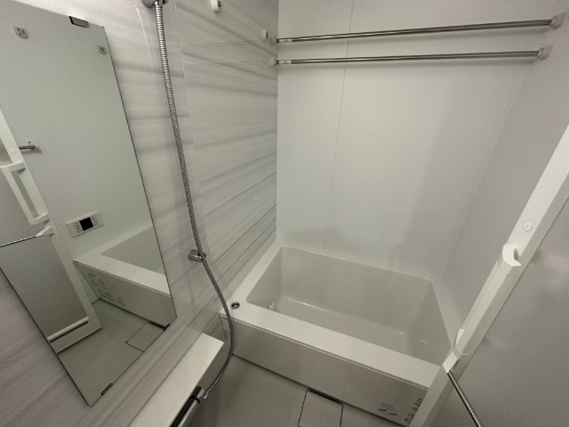 バス・シャワールーム　別部屋参考写真