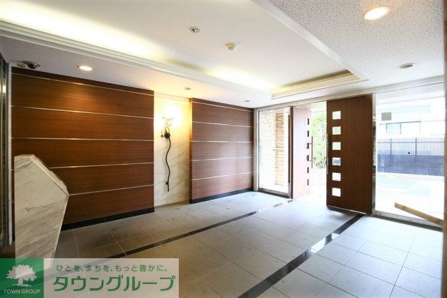 ロビー　エントランス