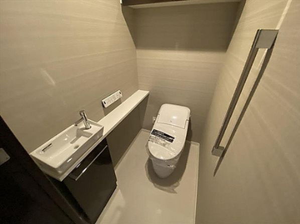 トイレ　別部屋参考写真