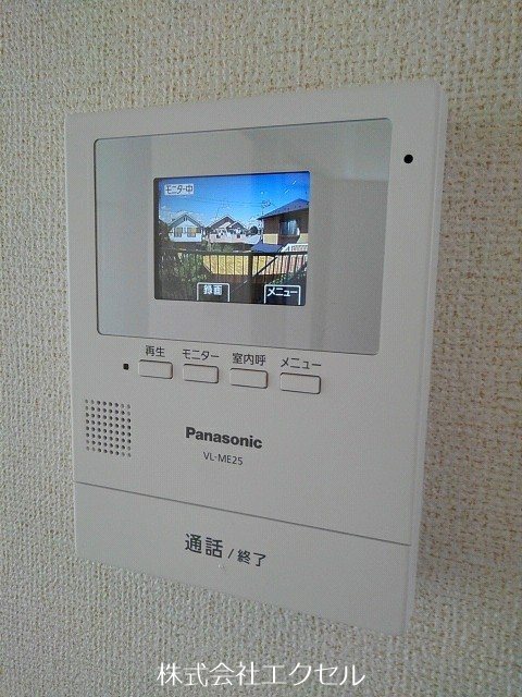 セキュリティ　モニター付きインターホンです。