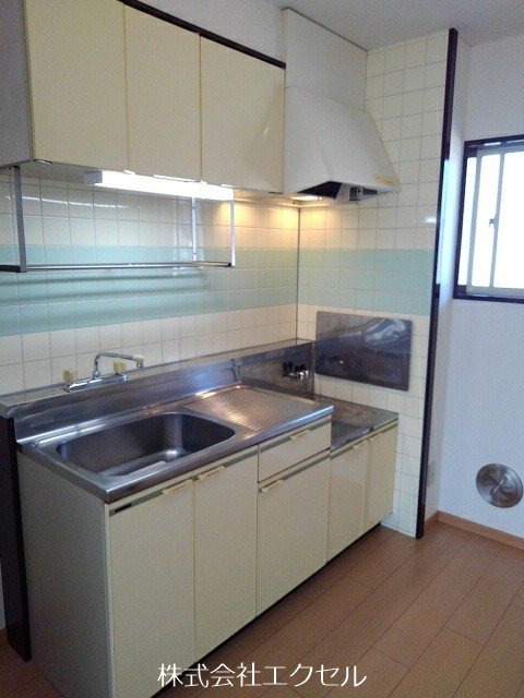 キッチン　お好きなガスコンロを設置可能です。