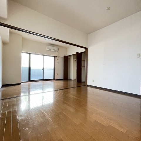 居室・リビング　同仕様タイプです