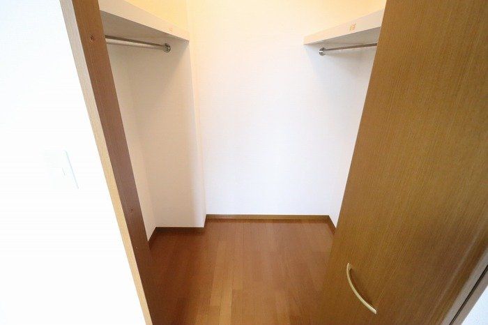 収納　★ウォークインクローゼット★