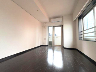 居室・リビング　個人の部屋や寝室として使える洋室です